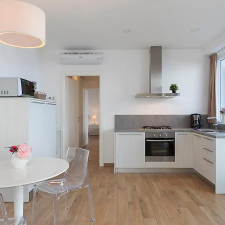 Bellavista - By Impero House Levo