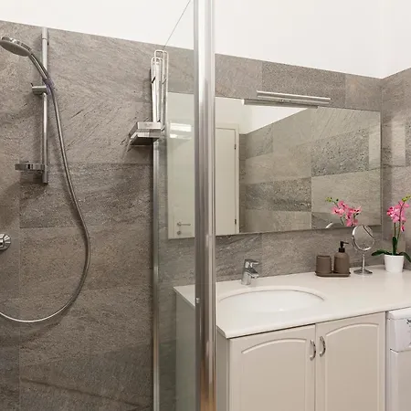 Apartment Bellavista - By Impero House