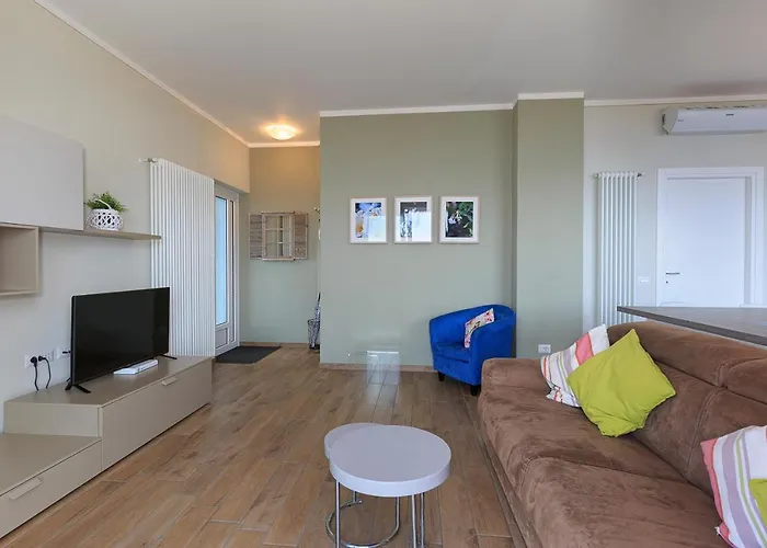 Bellavista - By Impero House